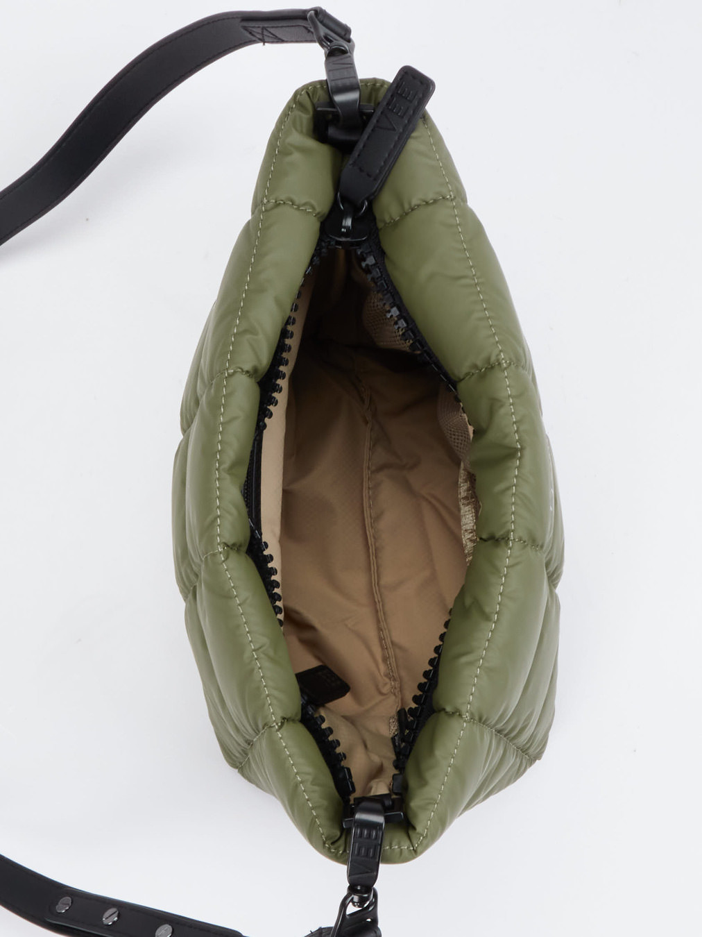 Clutche & Abendtasche grün 9305629000404