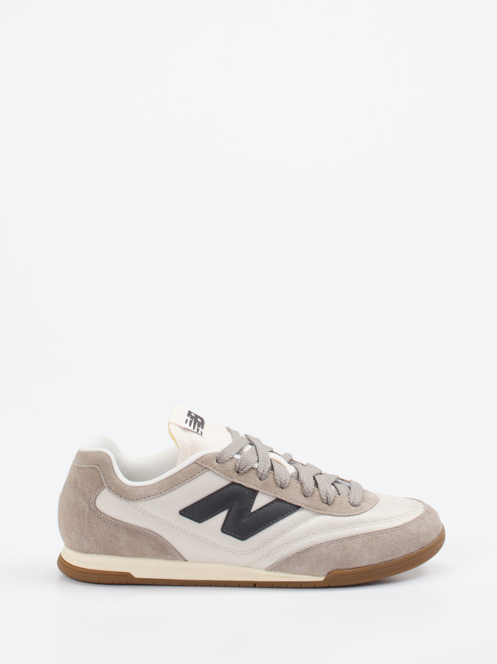 Sneaker grau 8465490000201