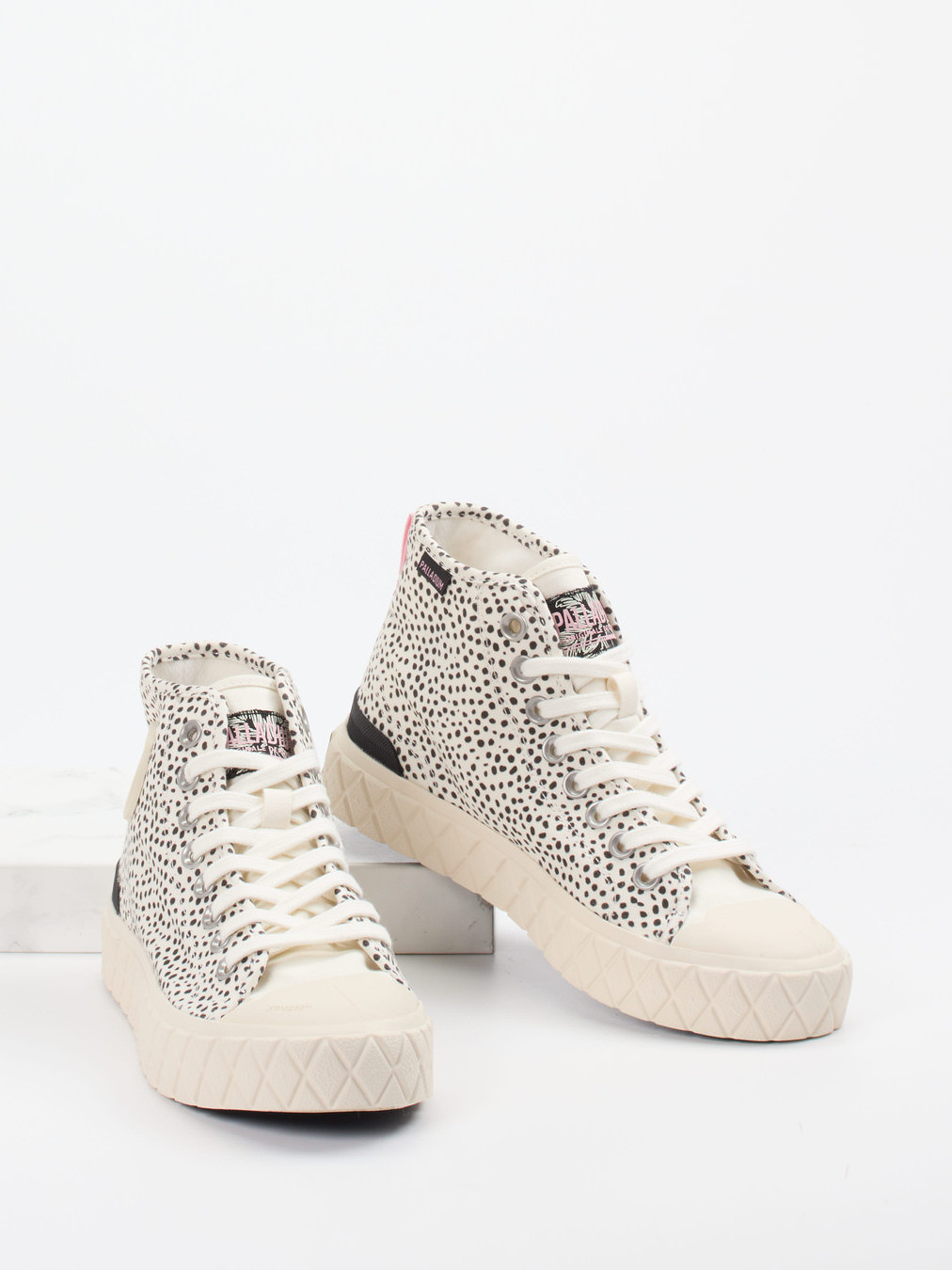 Sneaker high weiß 8166790000404