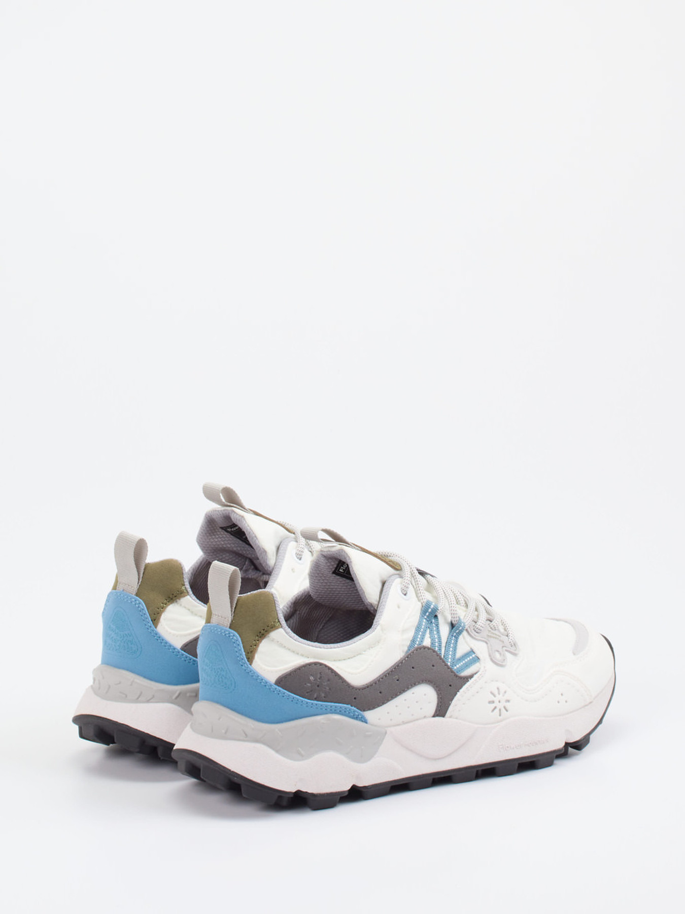 Sneaker weiß 4661794004103