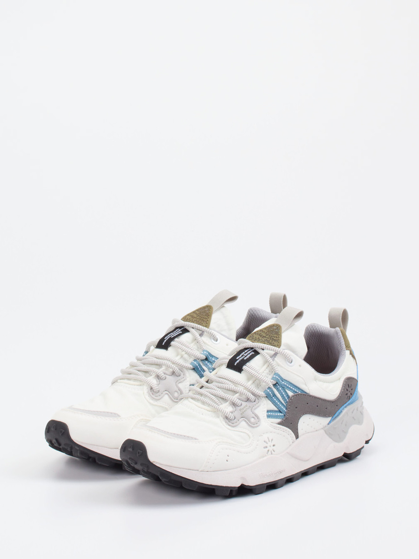 Sneaker weiß 4661794004102