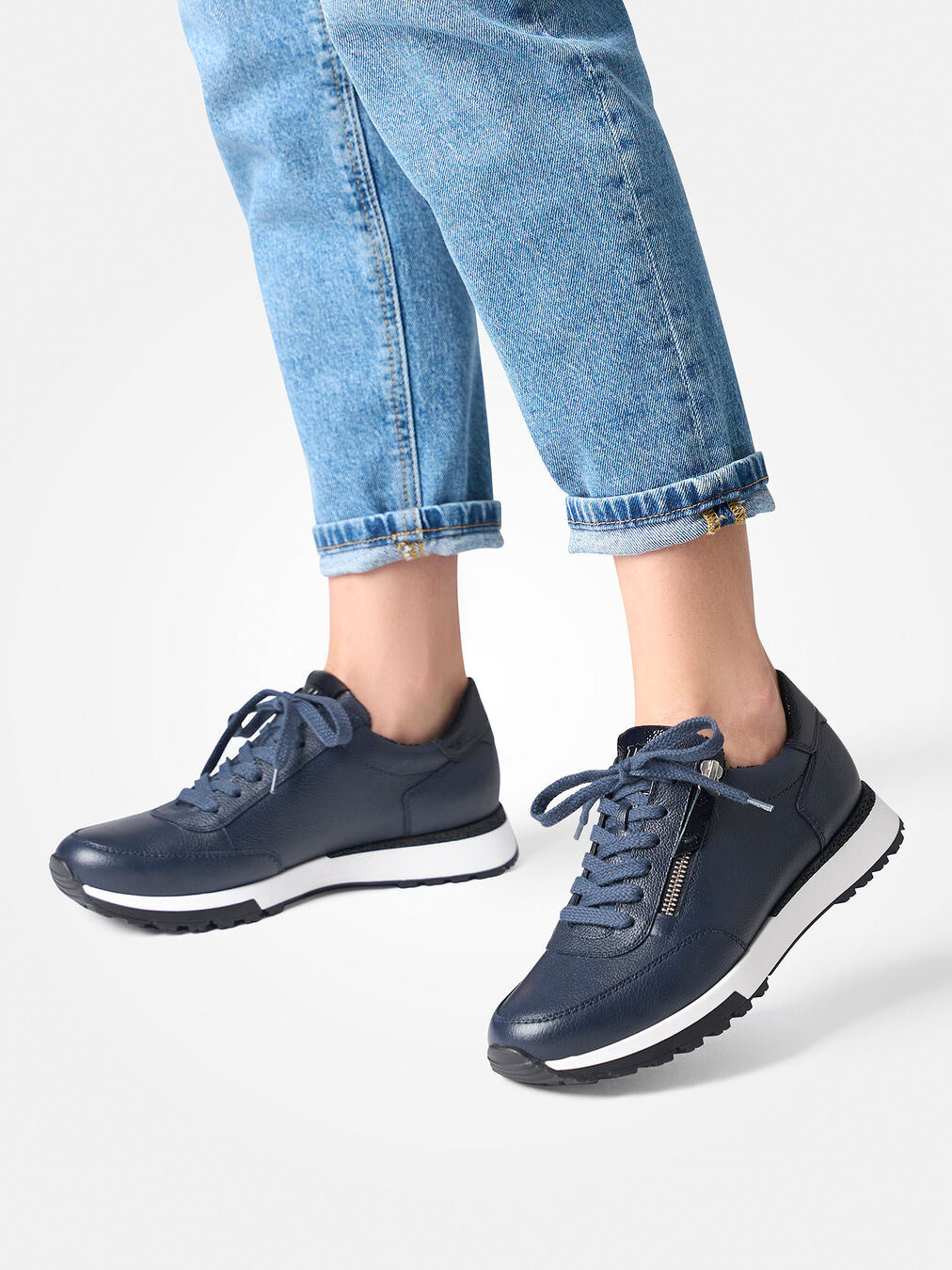 Sneaker blau 1663109016902