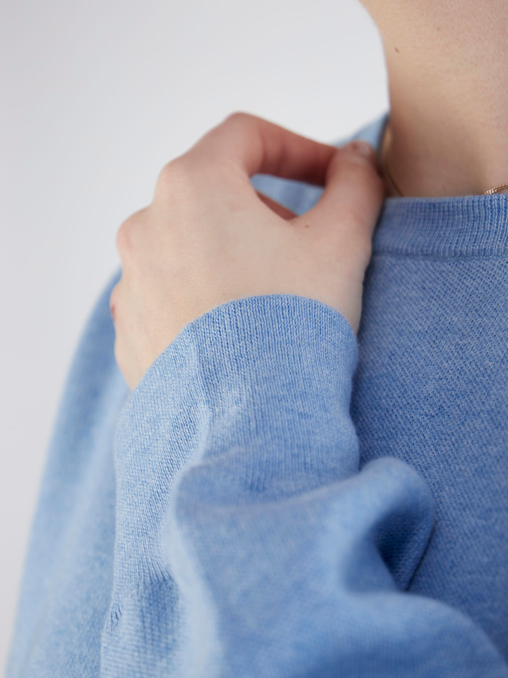 Pullover blau 9341199000902