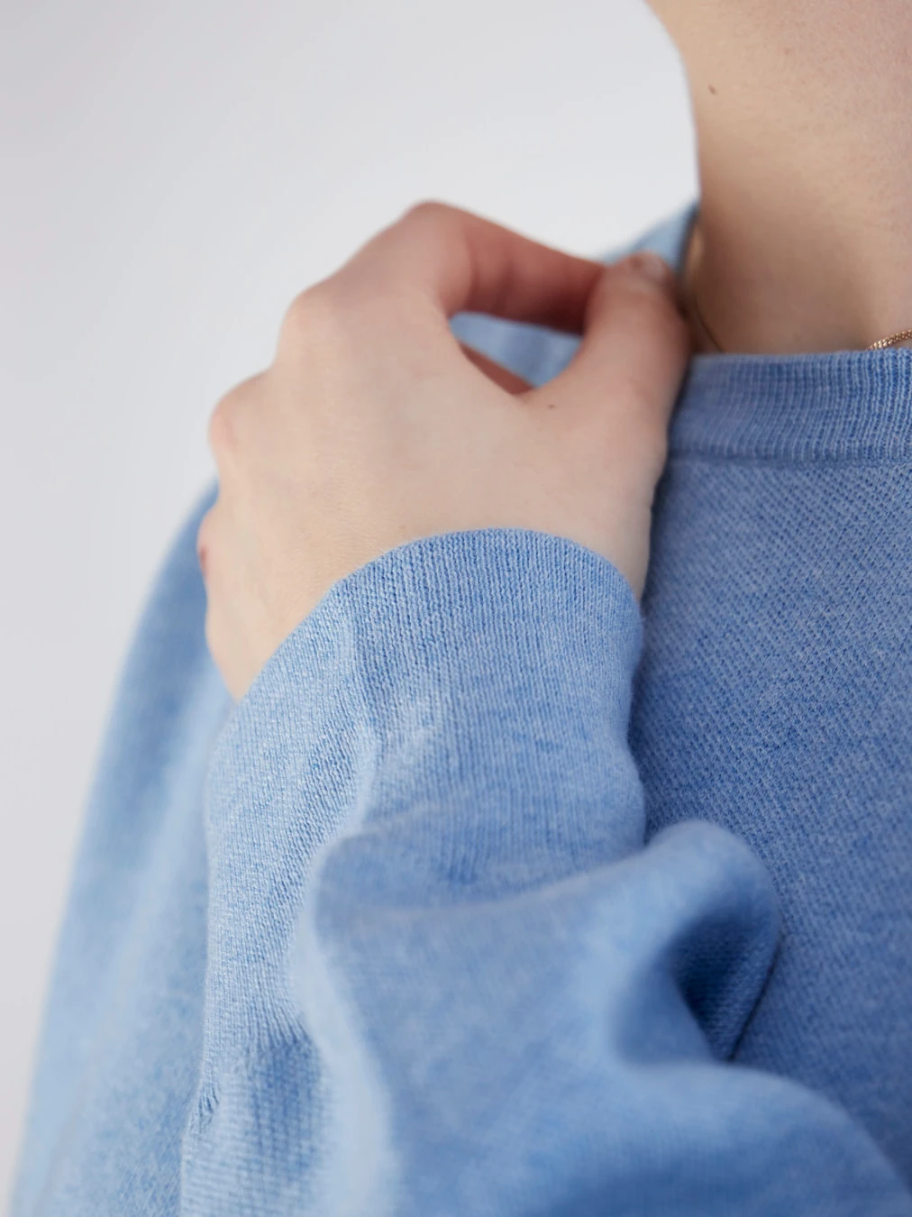 Pullover blau 9341199000902