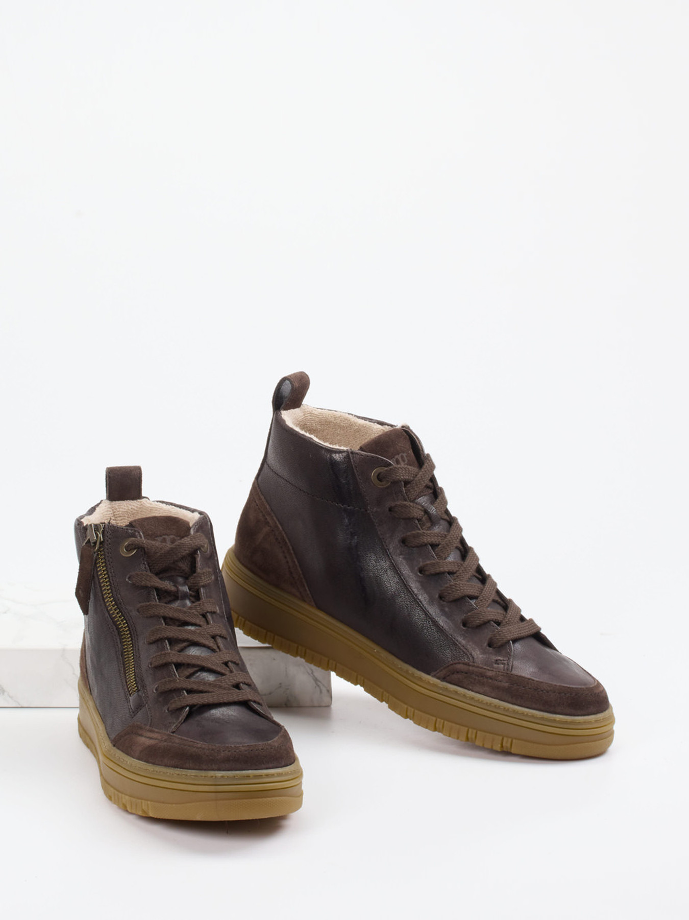 Sneaker High braun 1673209000304