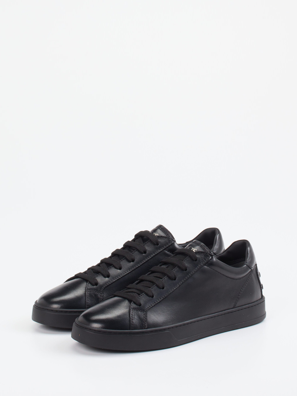 Sneaker schwarz 4661009068502