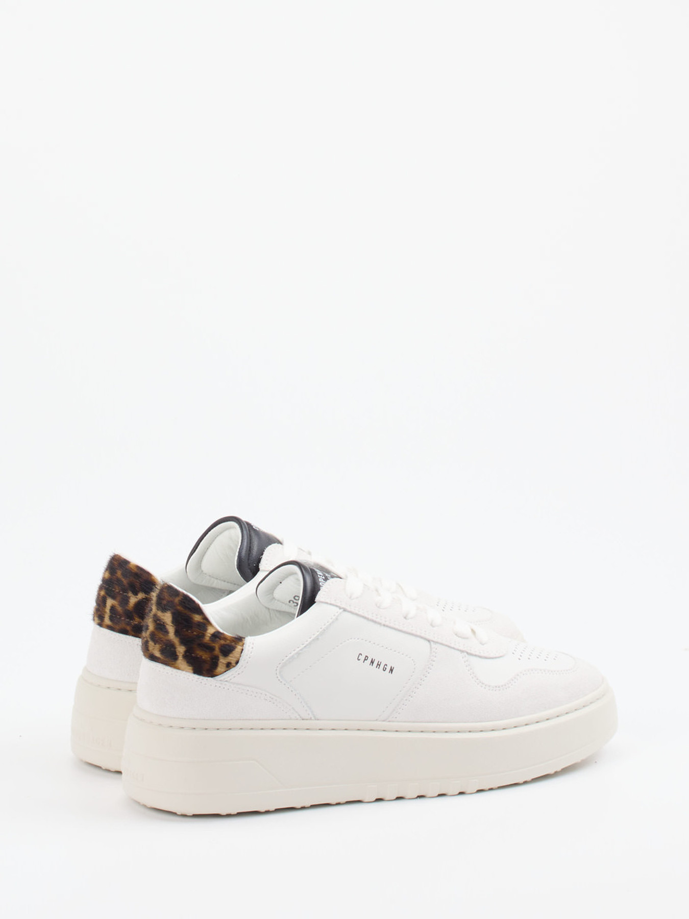 Sneaker weiß 1663702000703