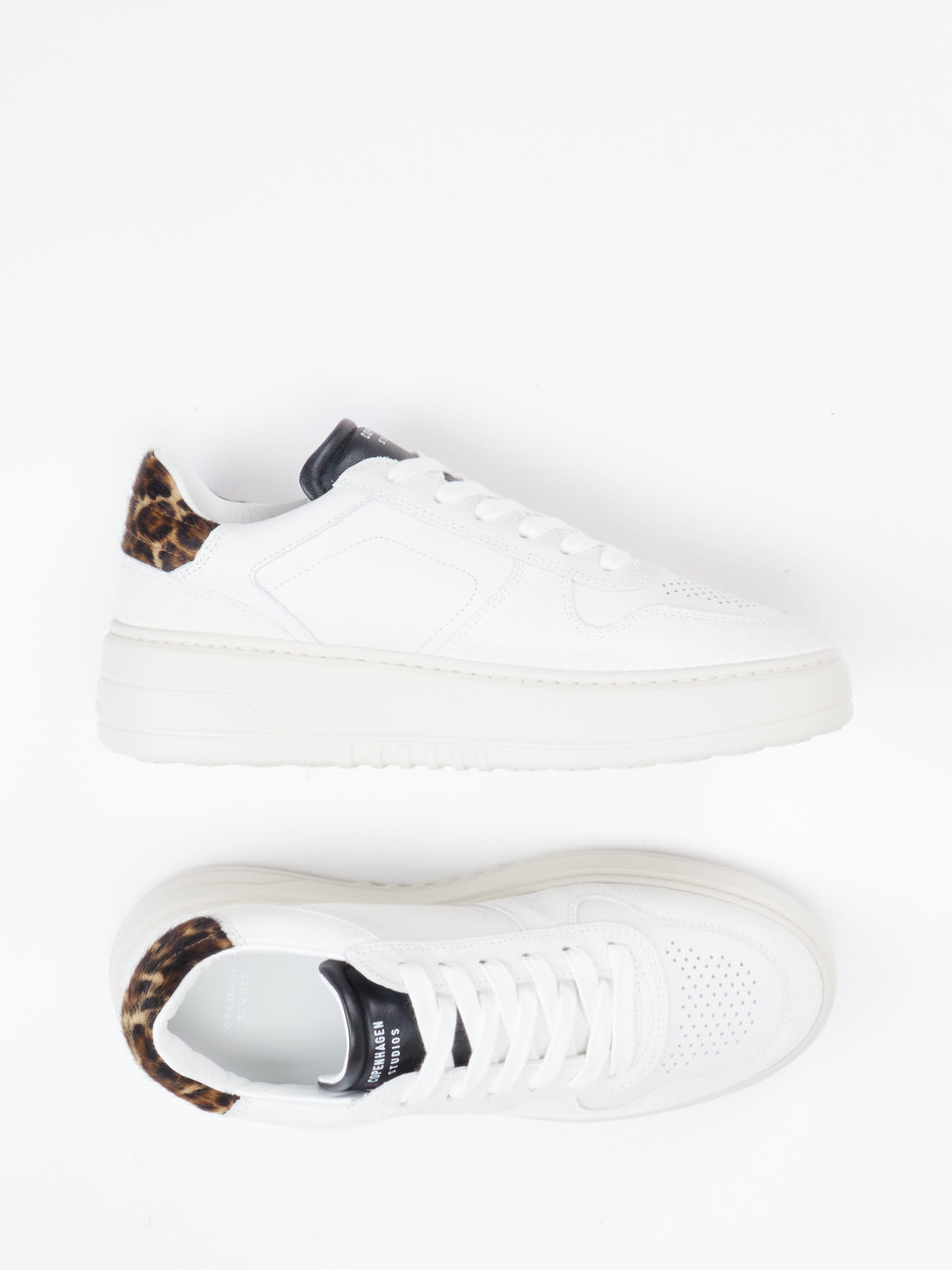 Sneaker weiß 1663702000704