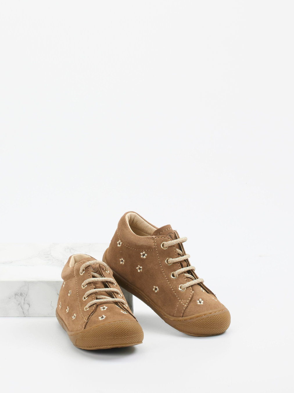 Schnürschuh braun 6705229000104