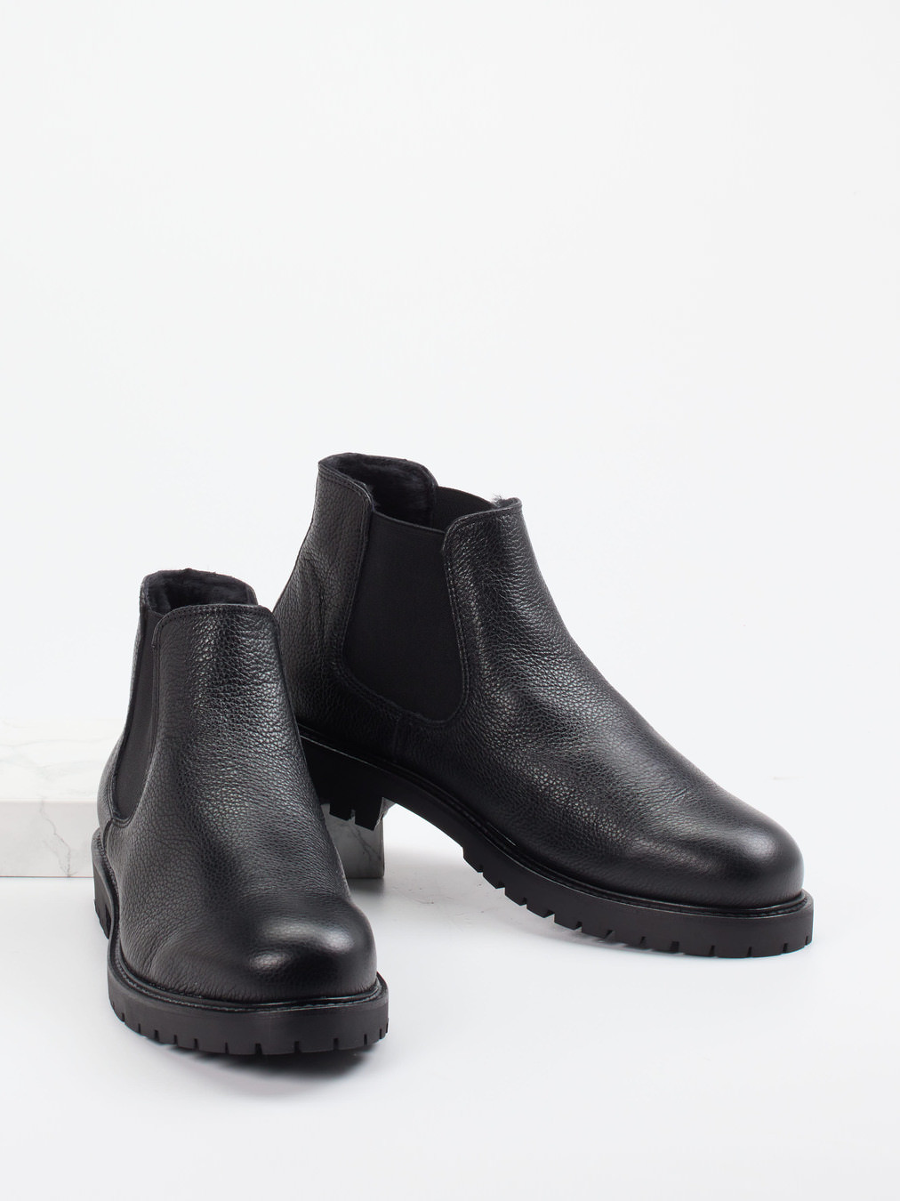 Boot schwarz 4811009024604