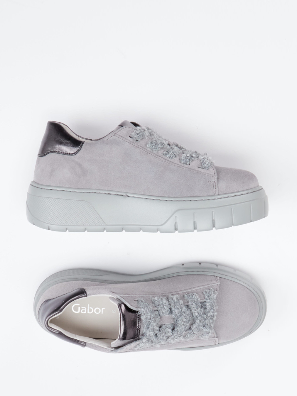 Sneaker grau 1665454000204