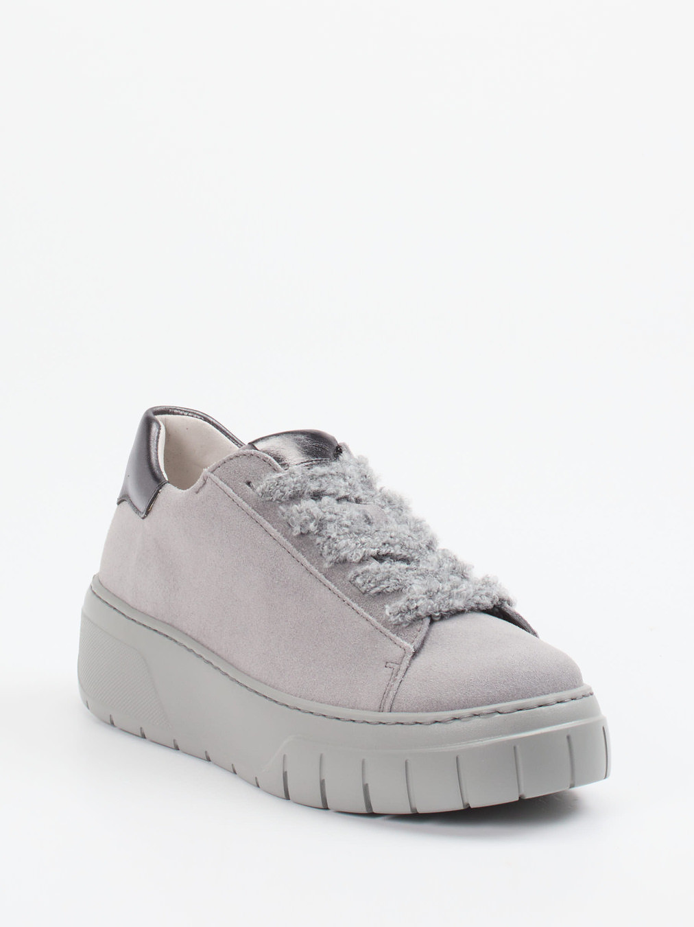 Sneaker grau 1665454000206