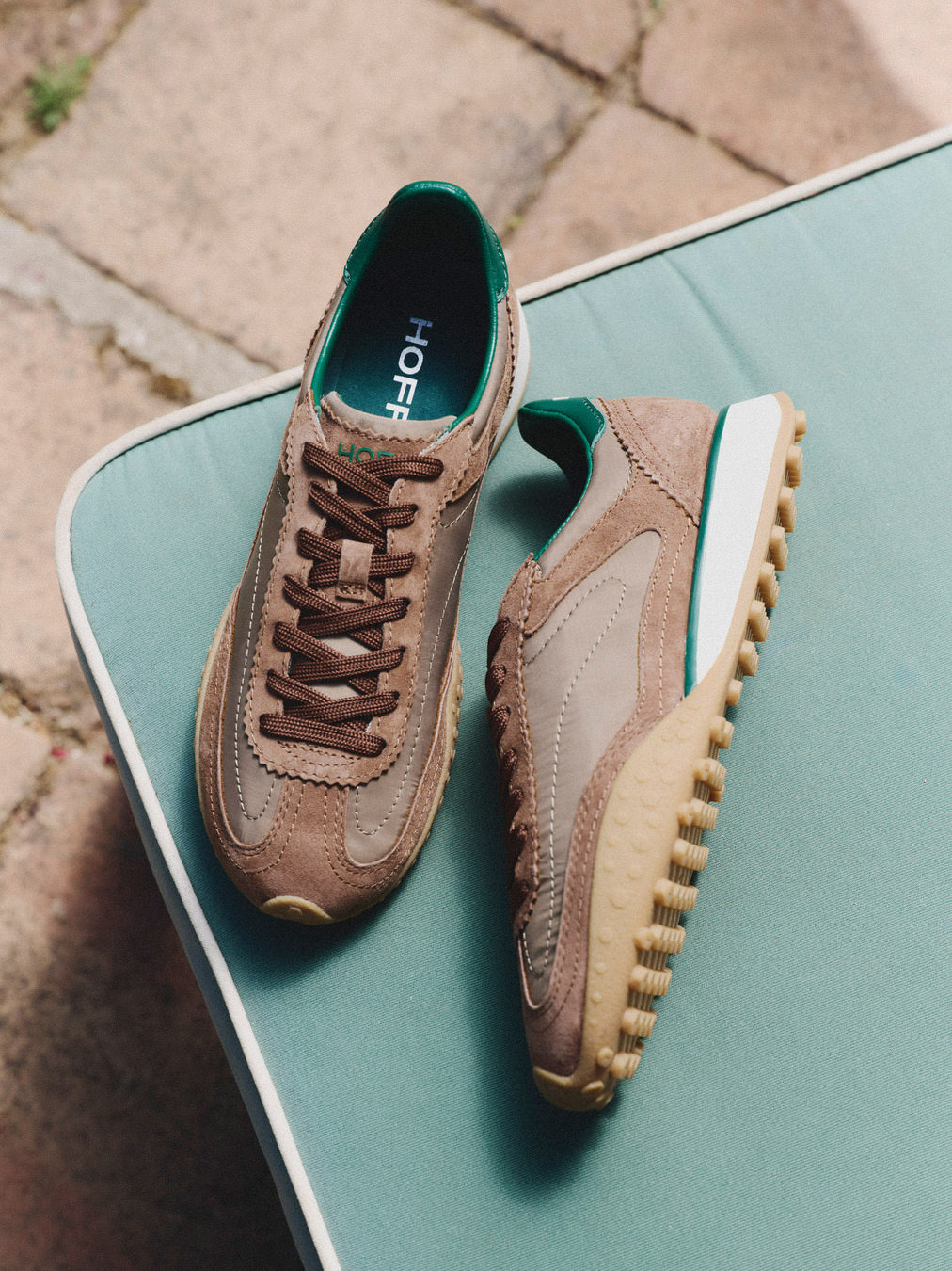 Sneaker braun 1661256000102