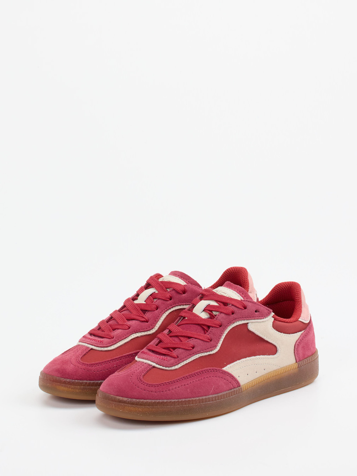 Sneaker rot 1661557000302