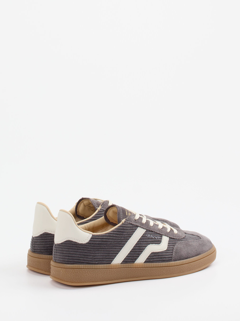 Sneaker grau 1663429000103