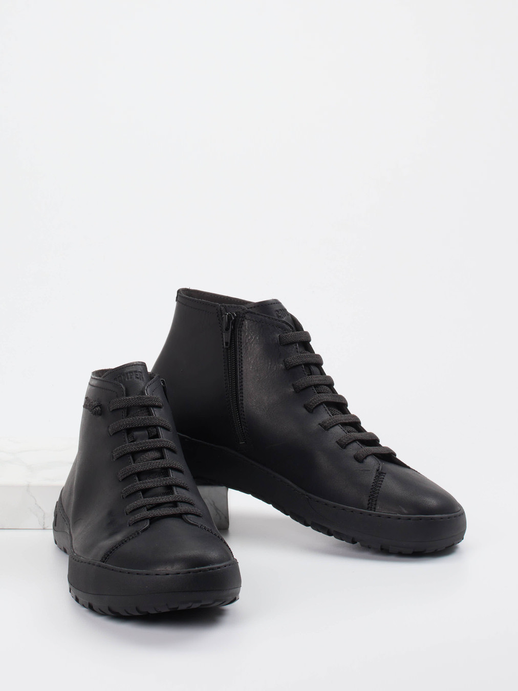 Boot schwarz 4701009079604