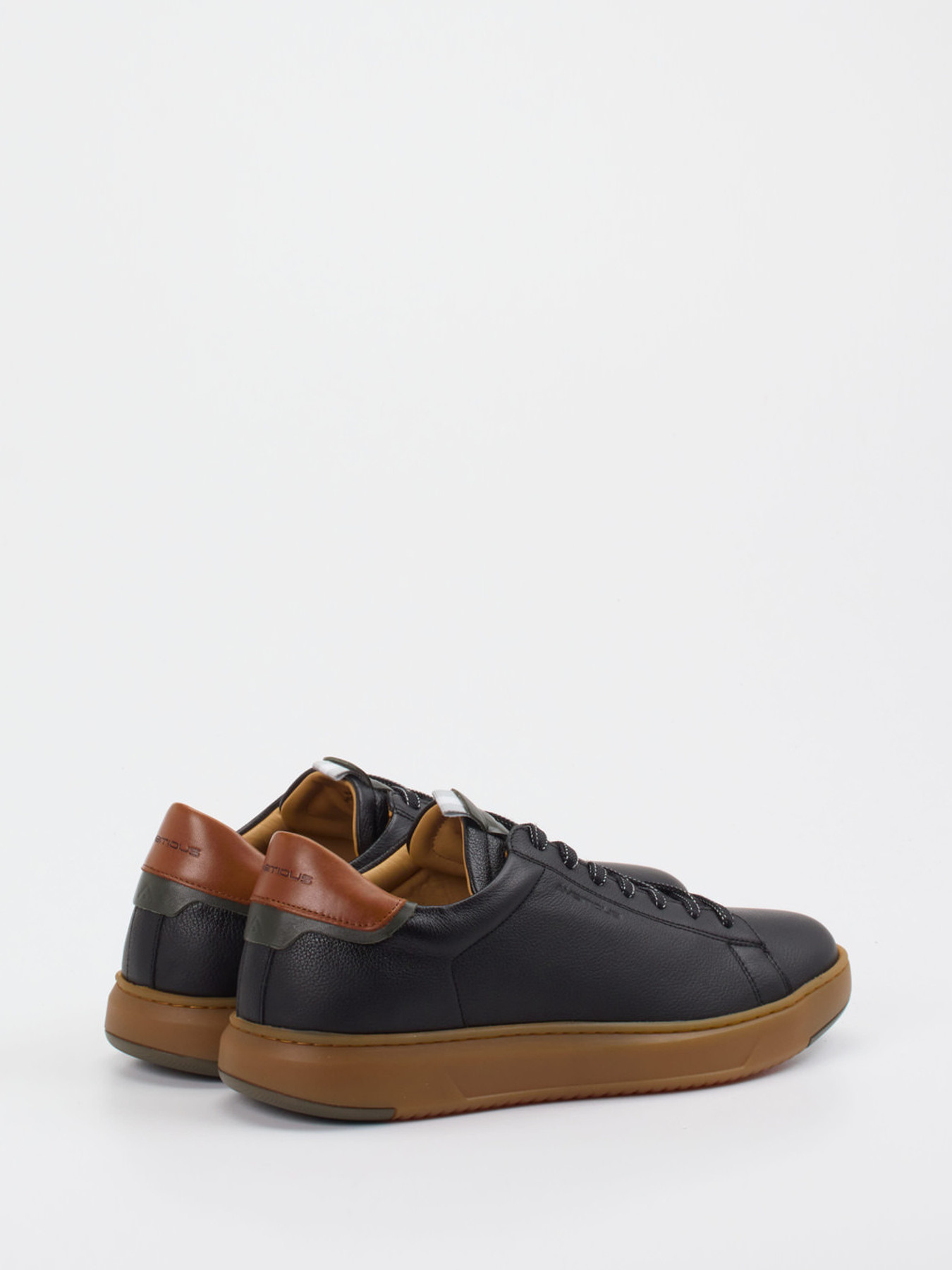 Sneaker schwarz 4661009070303