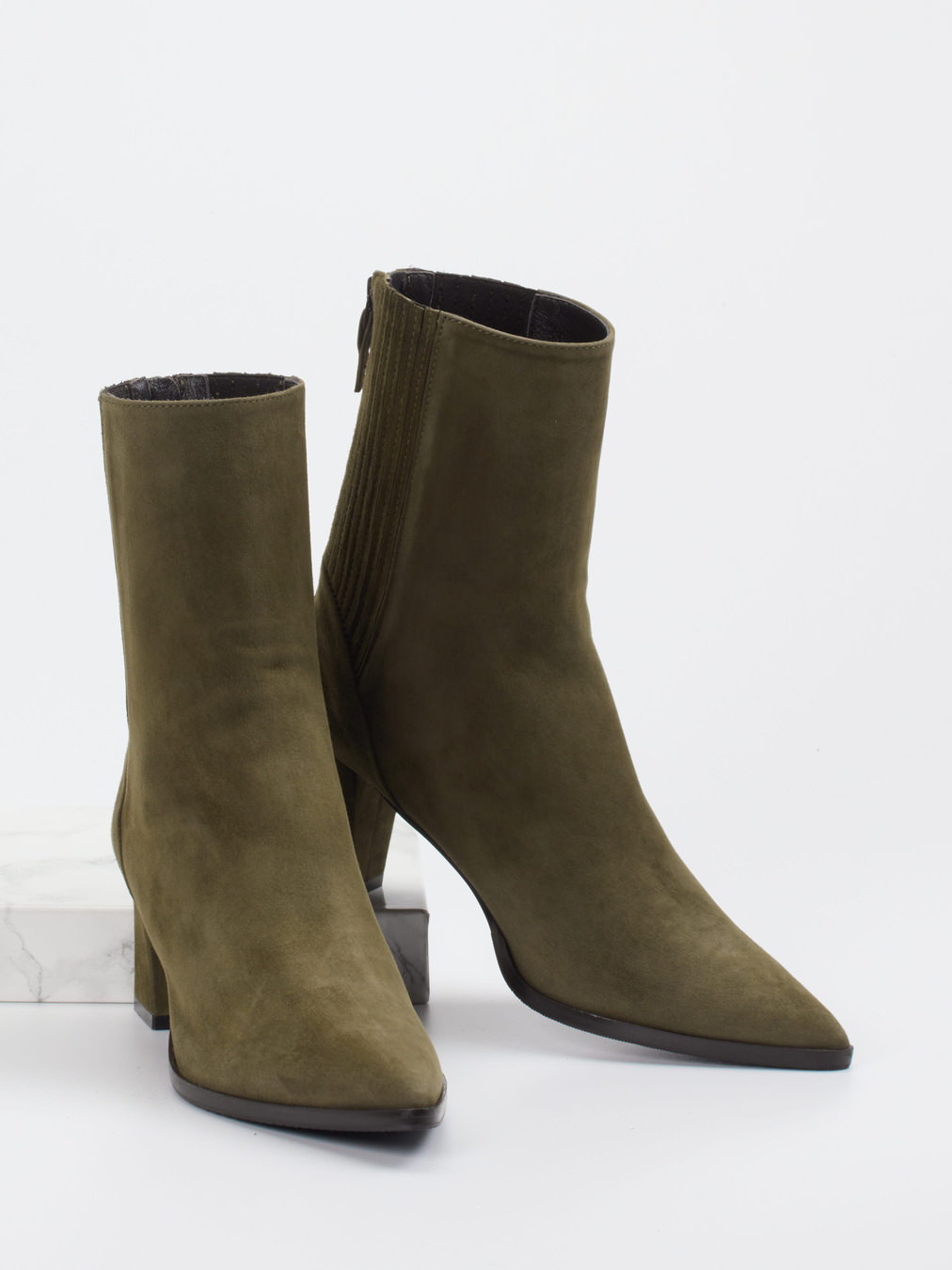 Stiefelette grün 1738629000404