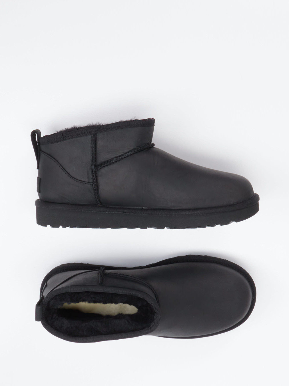 Stiefelette Classic Ultra Mini Lthr schwarz 1811009011904