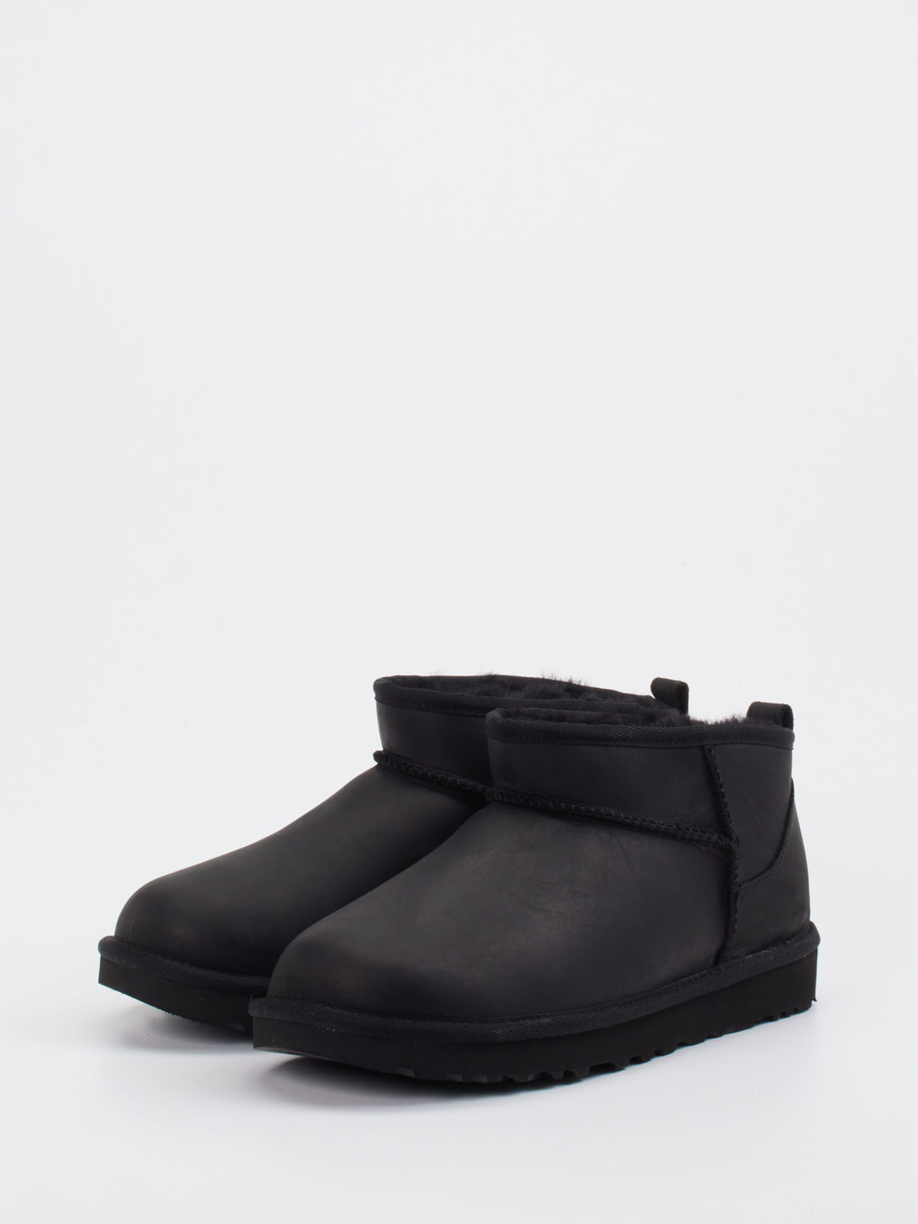 Stiefelette Classic Ultra Mini Lthr schwarz 1811009011902