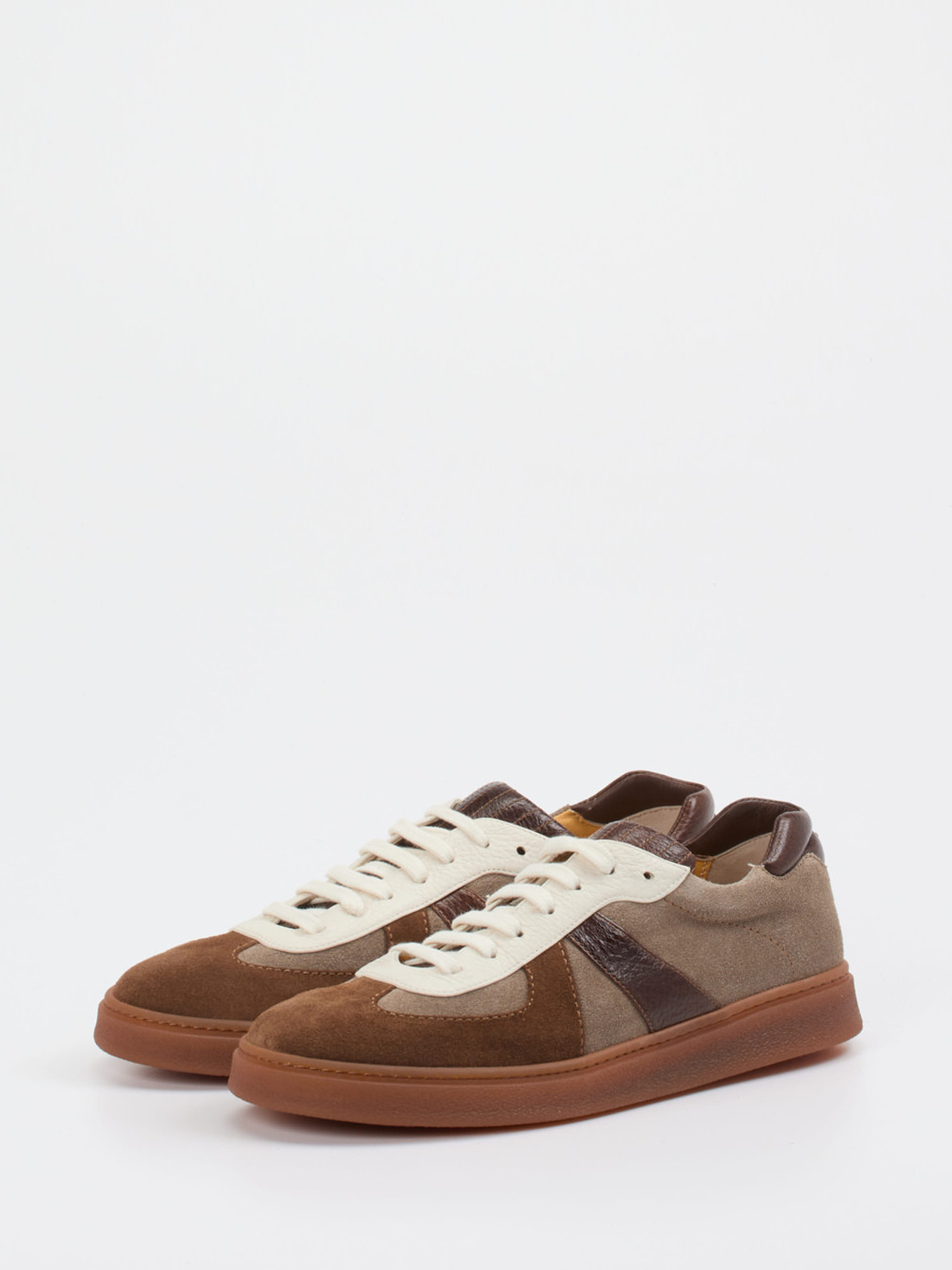 Sneaker braun 1663242000302