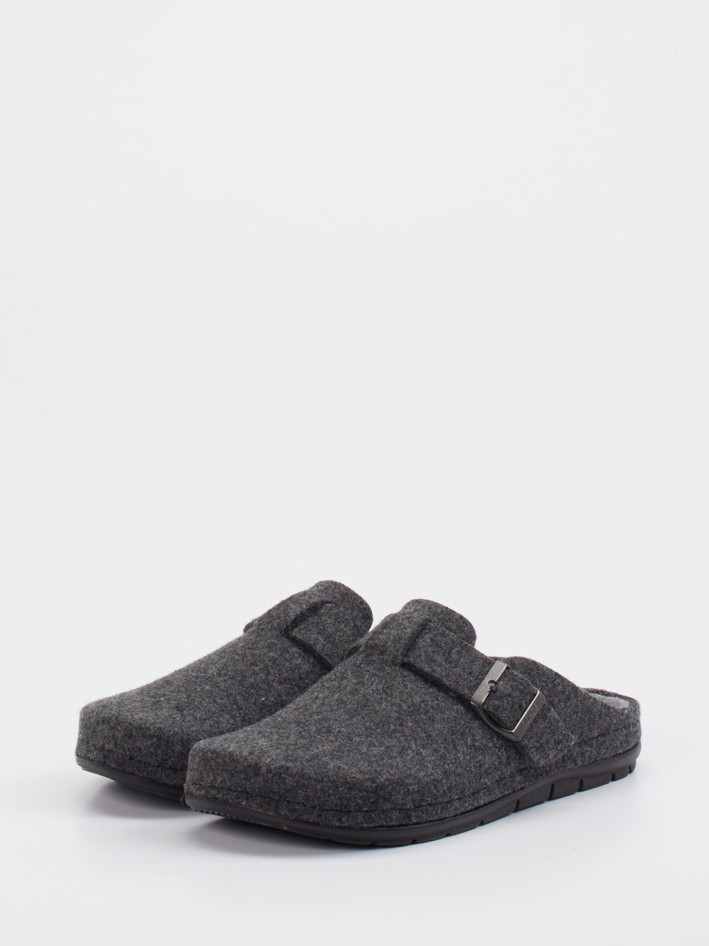 Pantolette grau 7463409006802