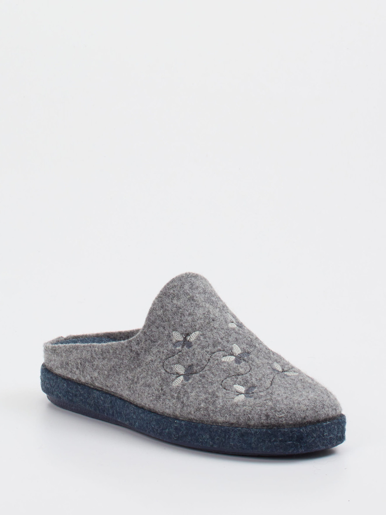 Hausschuh grau 7163459004206