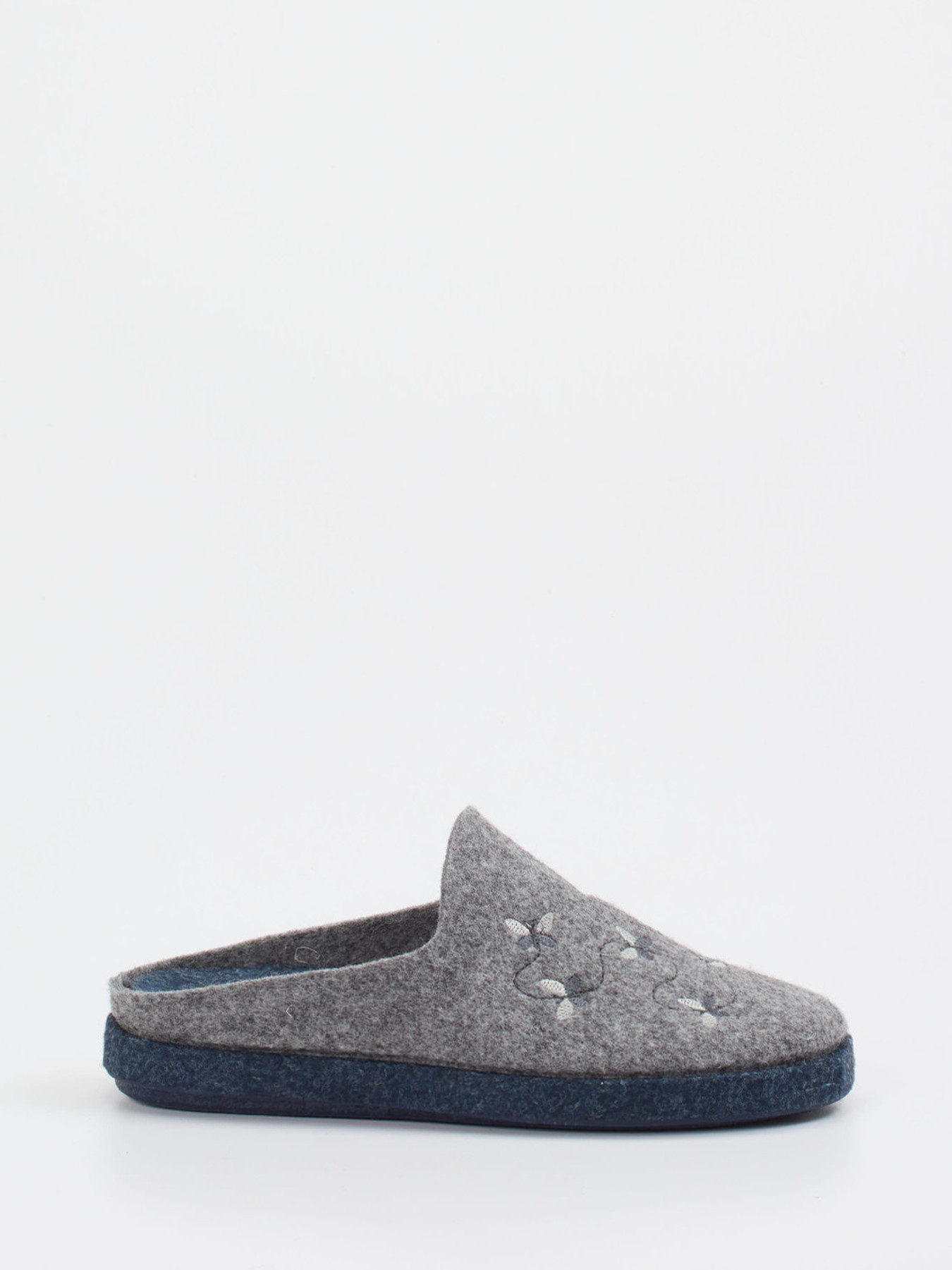 Hausschuh grau 7163459004201