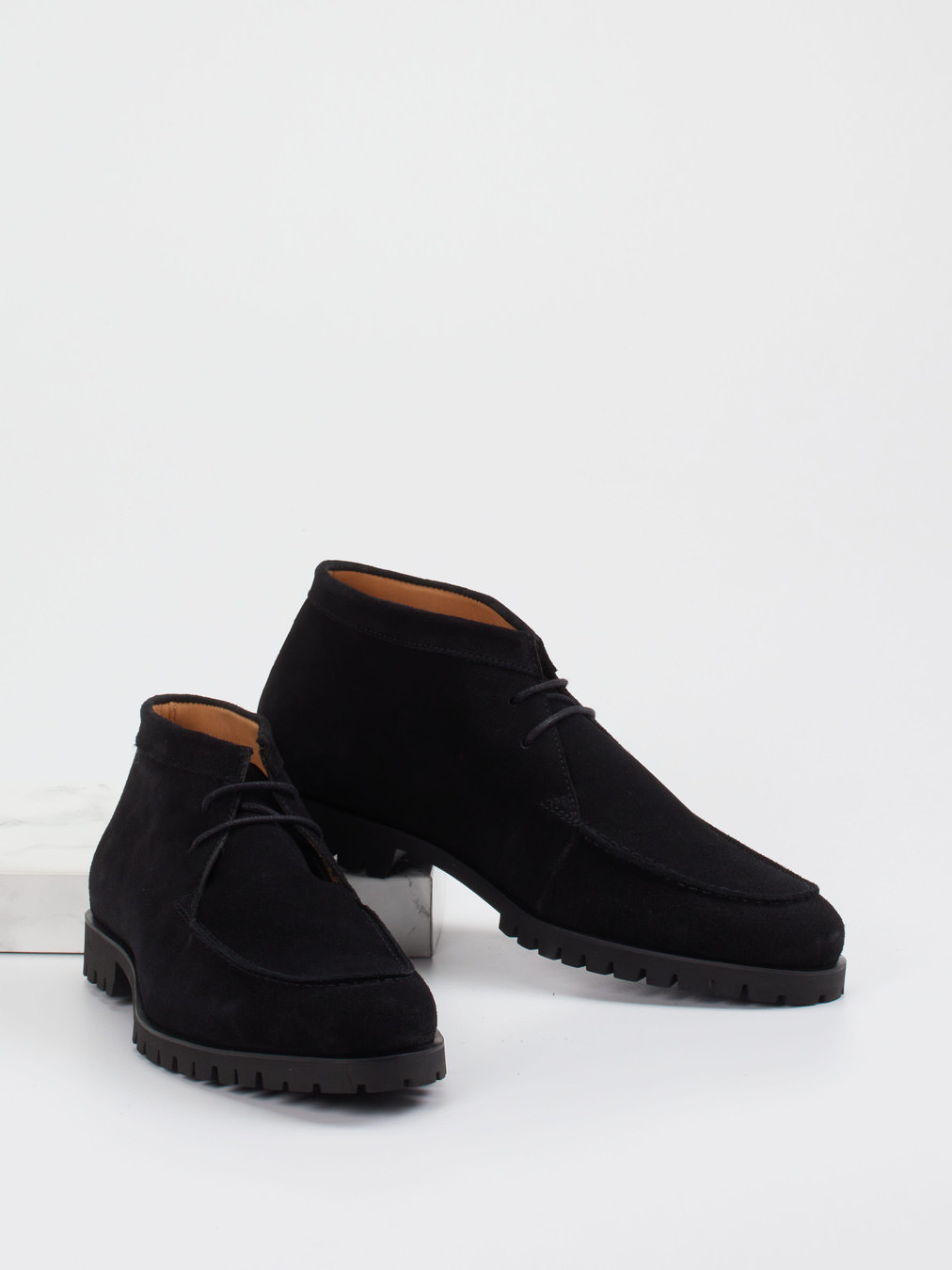 Boot schwarz 4701009079104