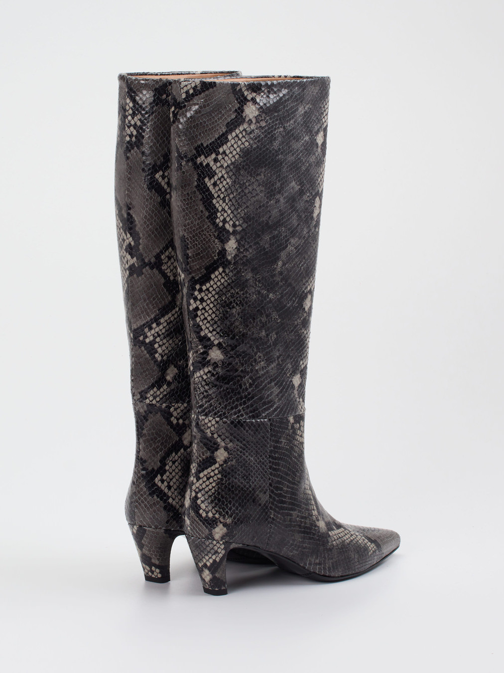 Stiefel grau 1777450000103