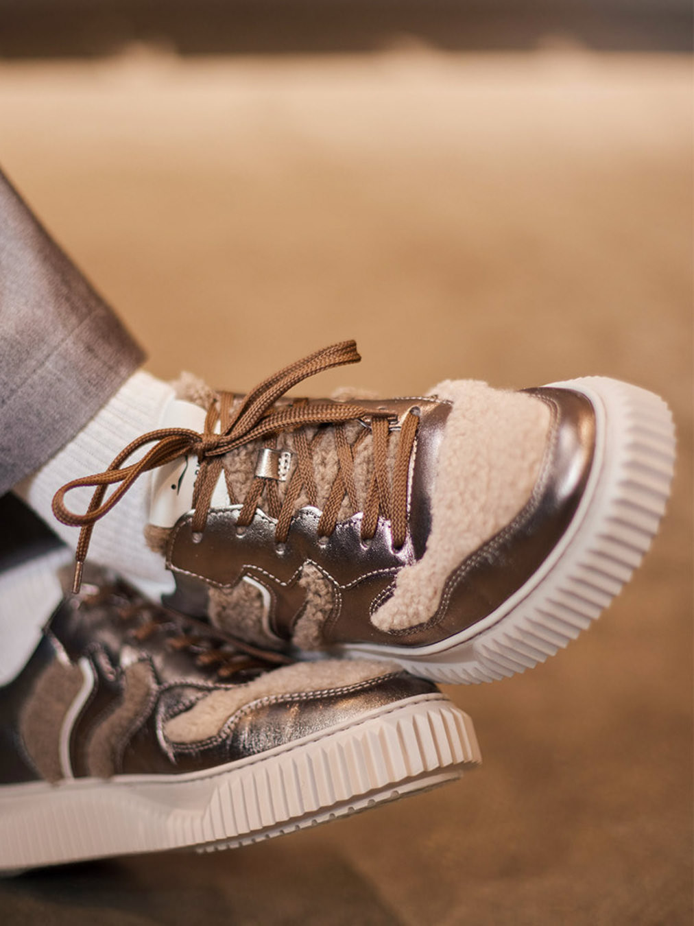 Sneaker braun 1663233000102