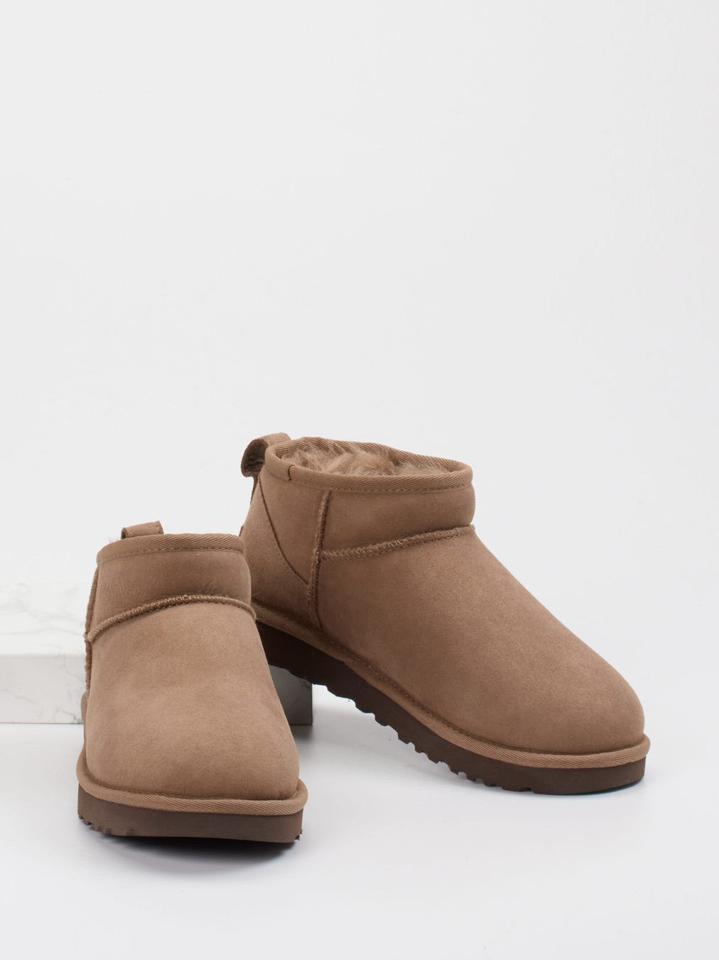 Stiefelette Classic Ultra Mini braun 1811259000204