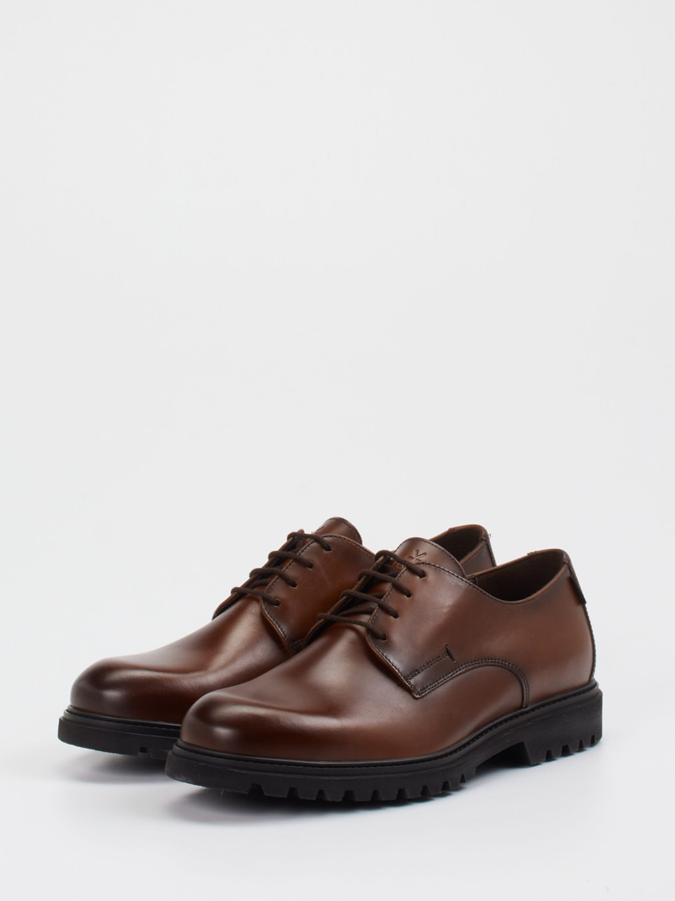 Schnürschuh braun 4610229043602