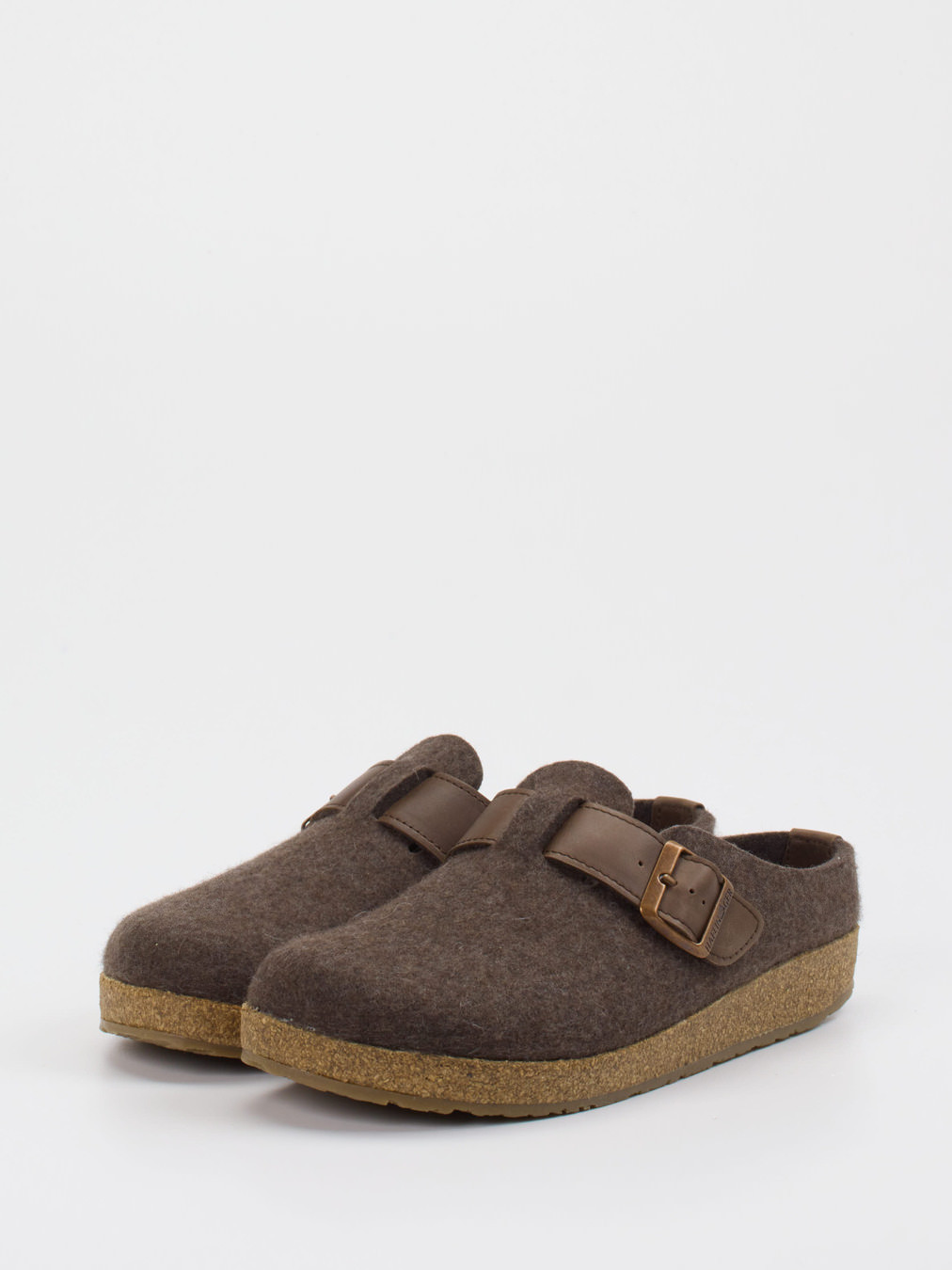 Pantolette braun 7463209004102