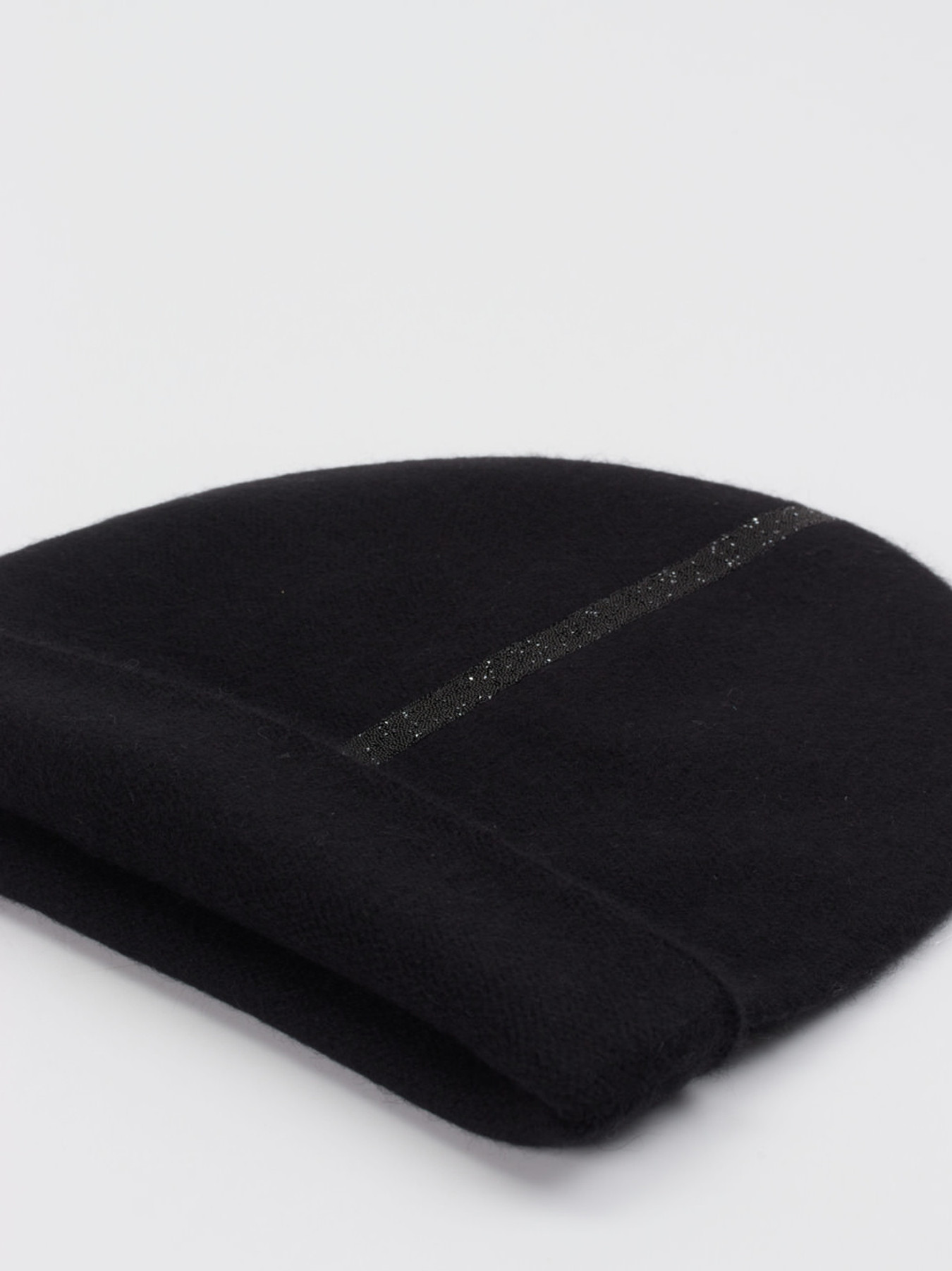 Mütze schwarz 9360009002402