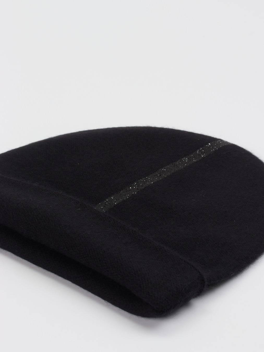 Mütze schwarz 9360009002402