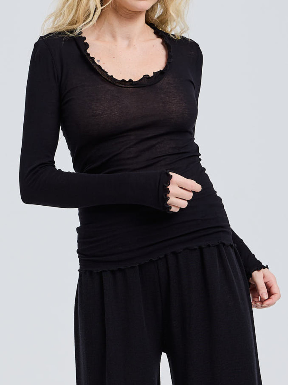 Cotton Romance Langarmshirt schwarz 9353009000206