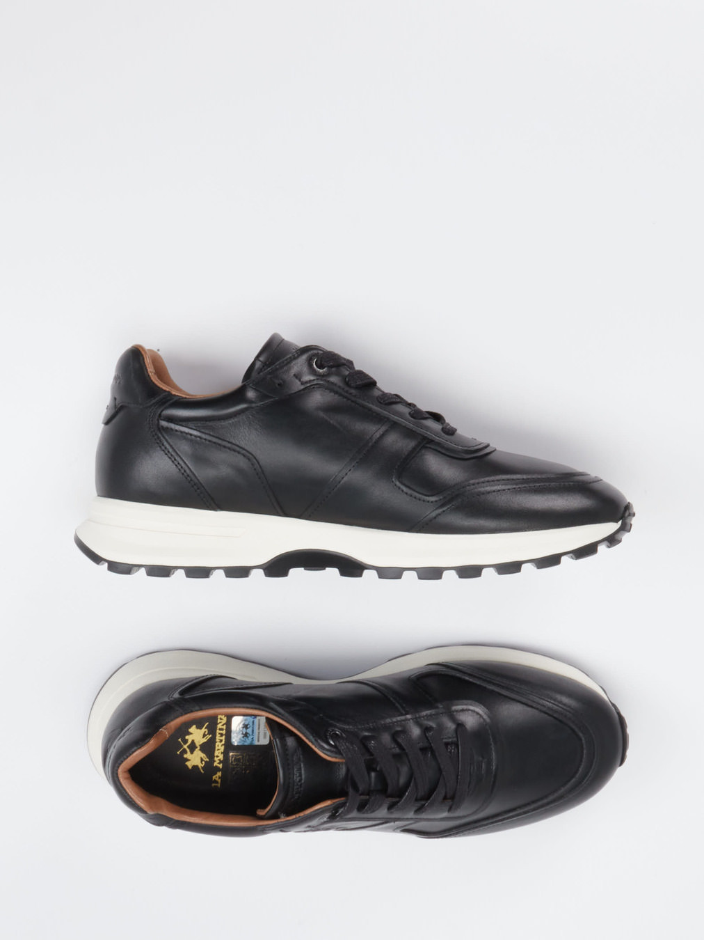 Sneaker schwarz 4661009070204