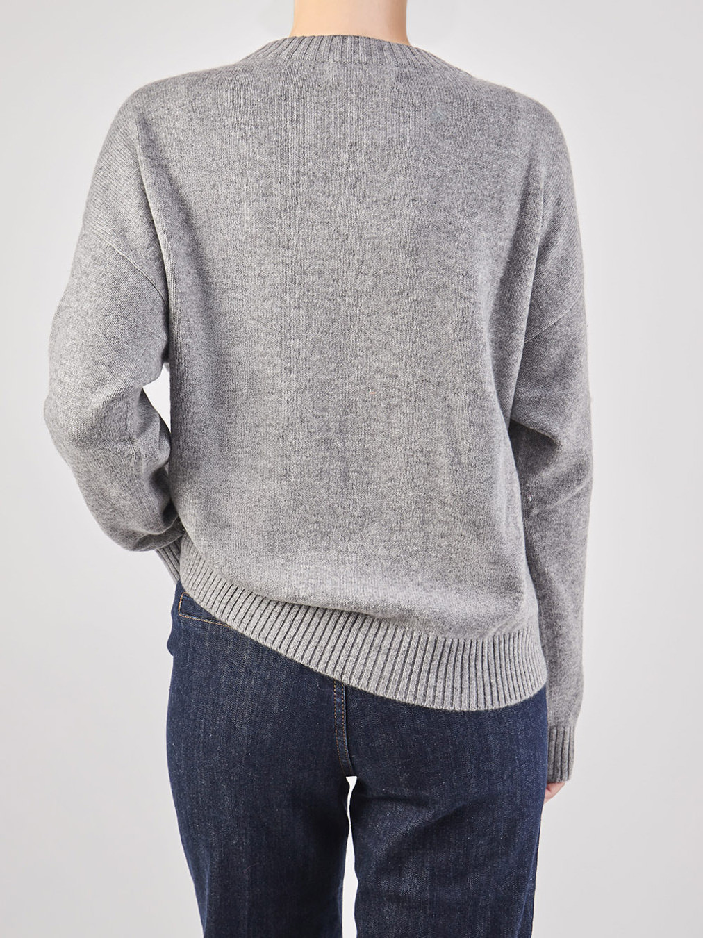 Pullover grau 9341459000901