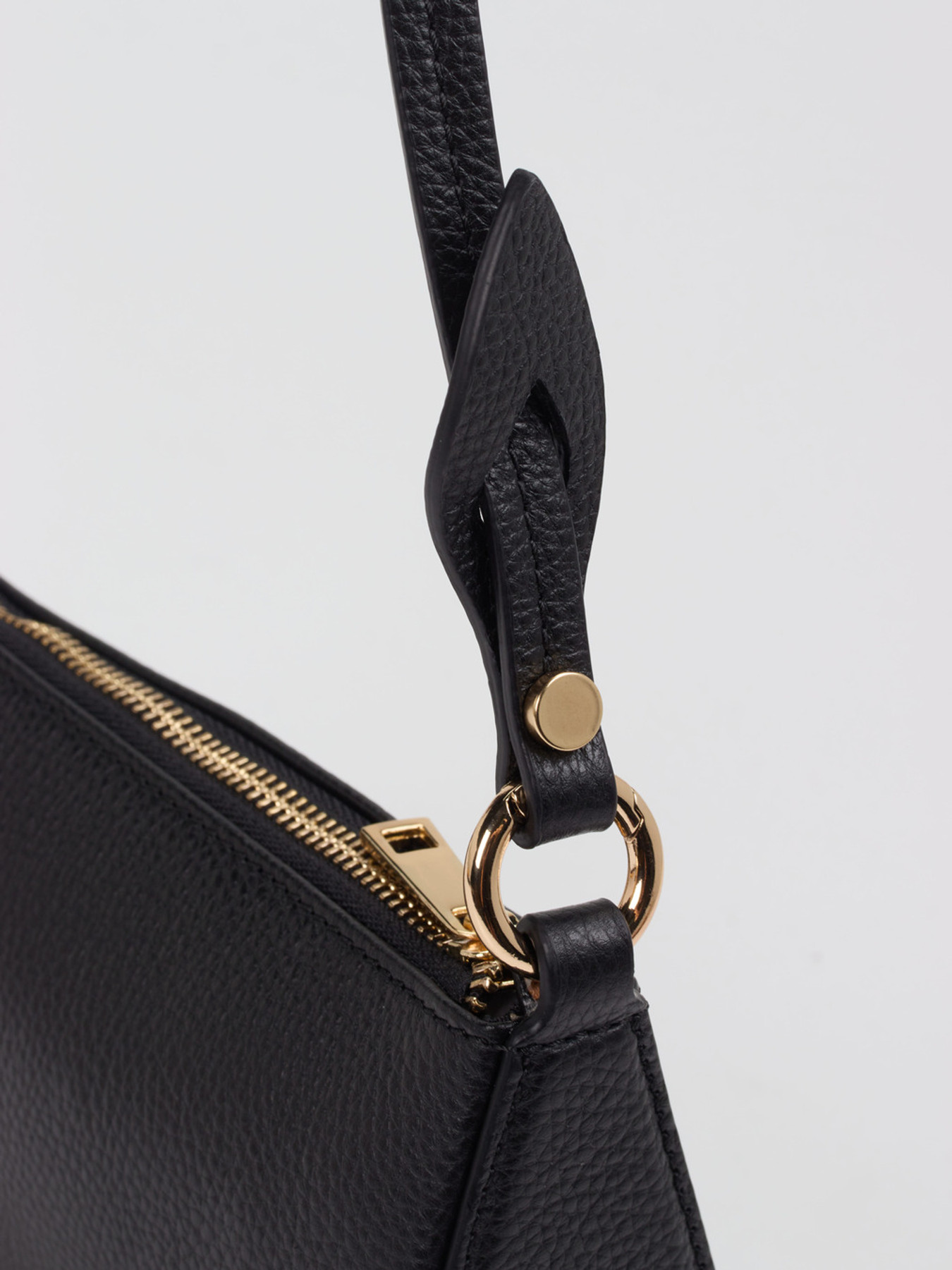 Umhängetasche schwarz 9301009004005