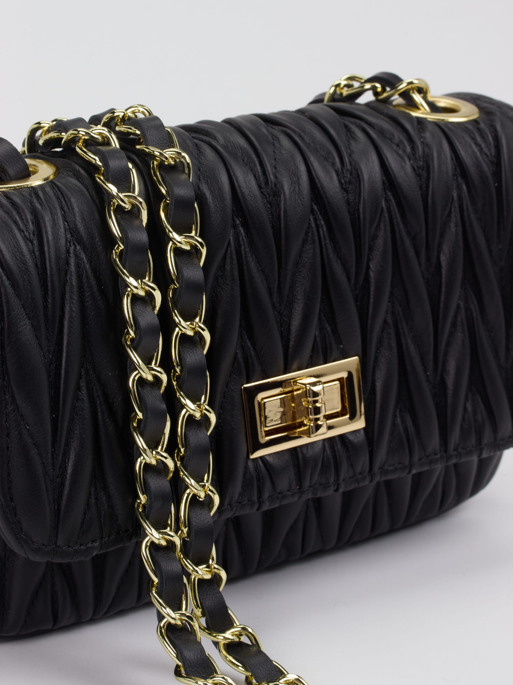 Umhänge-/ Minitasche schwarz 9391009007805