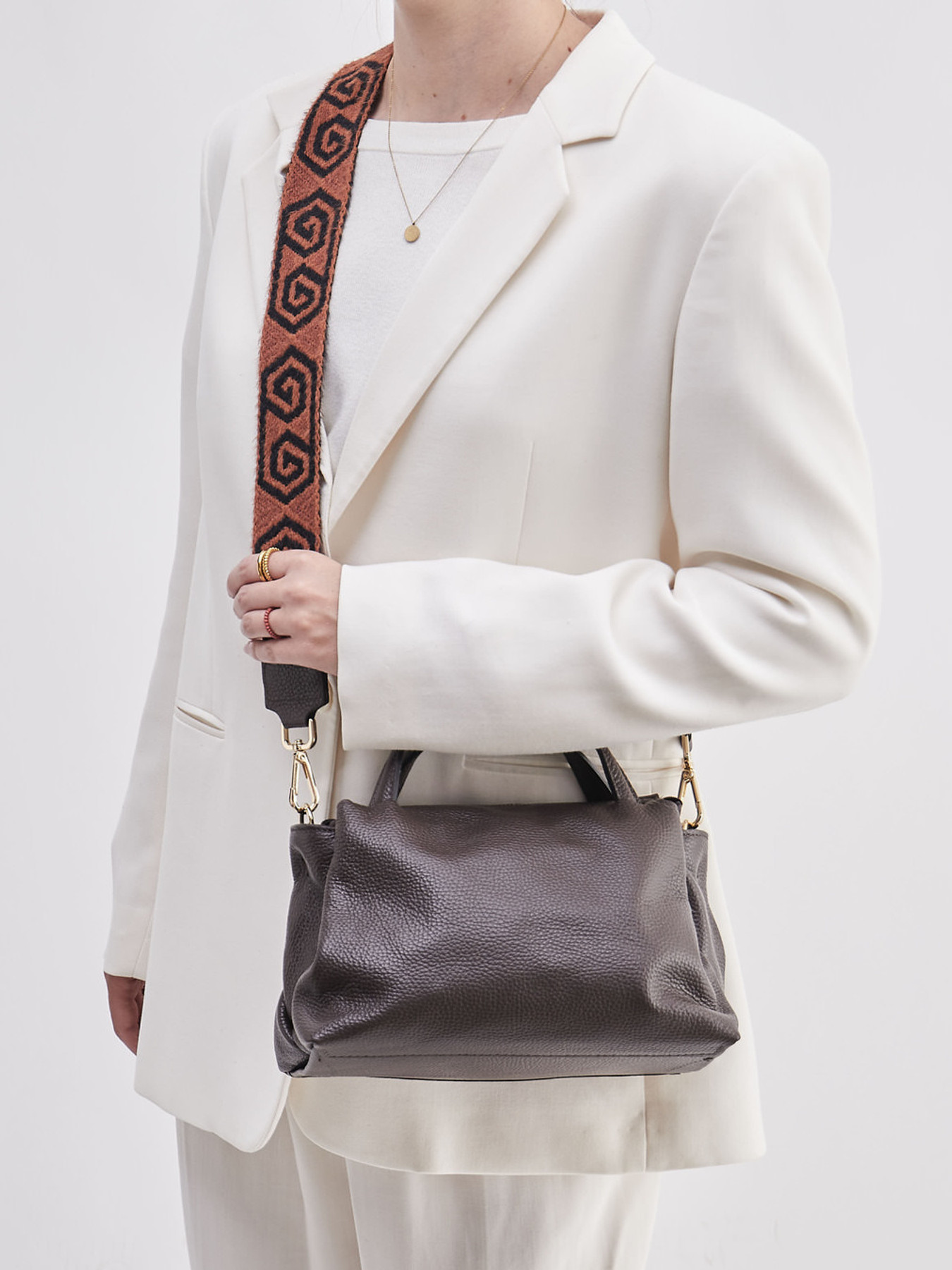 Umhängetasche schwarz 9391009007706