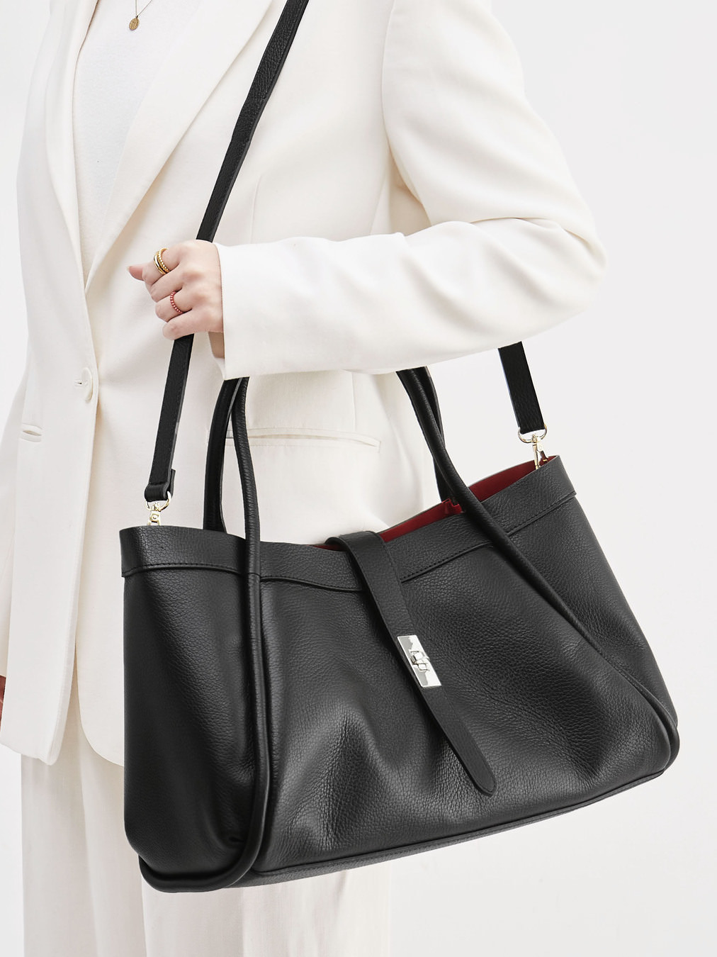 Schultertasche schwarz 9302009002306