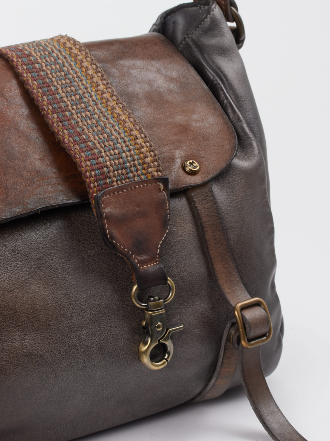 Umhängetasche grau 9392429000205