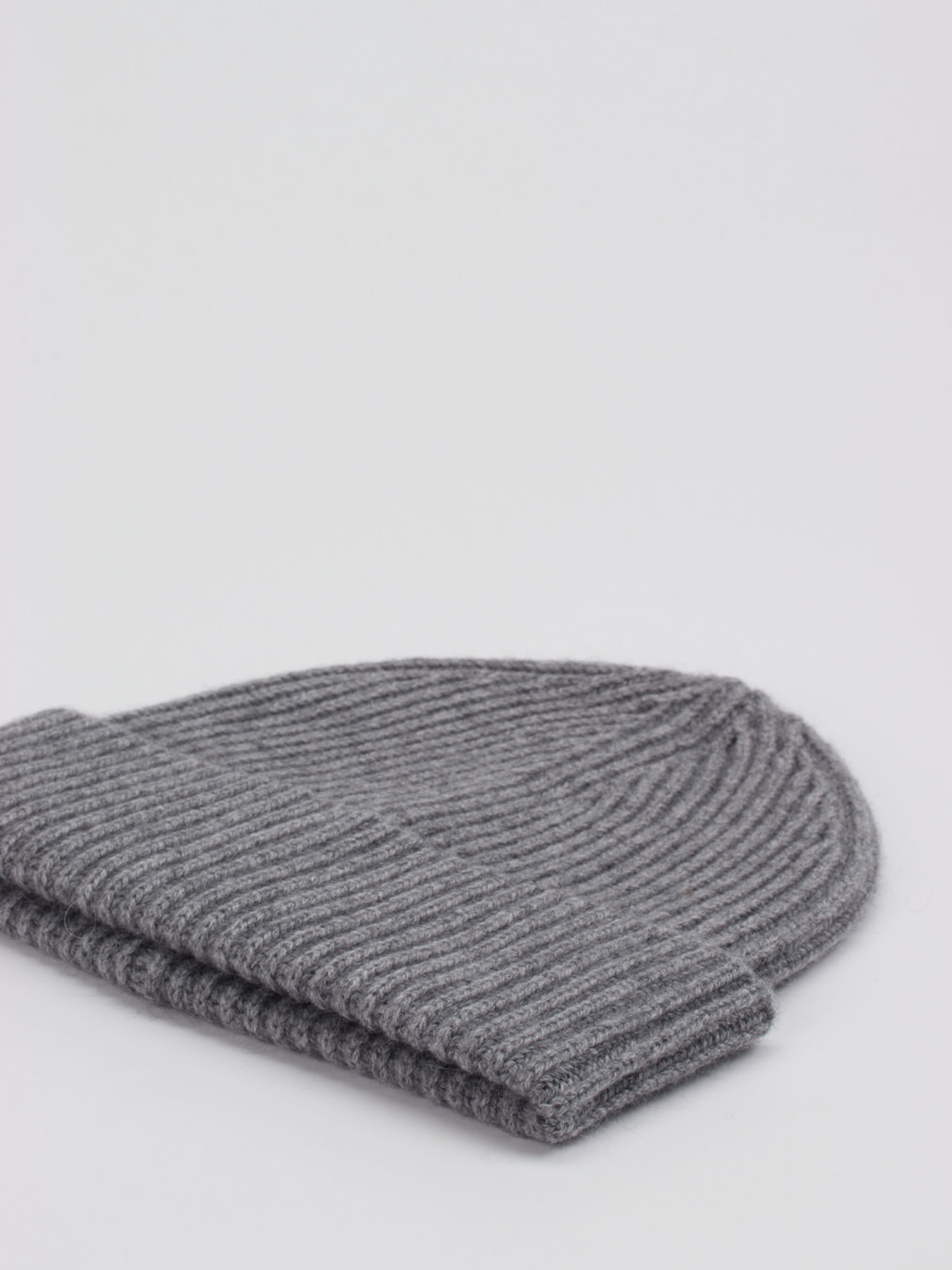 Mütze grau 9360409000701