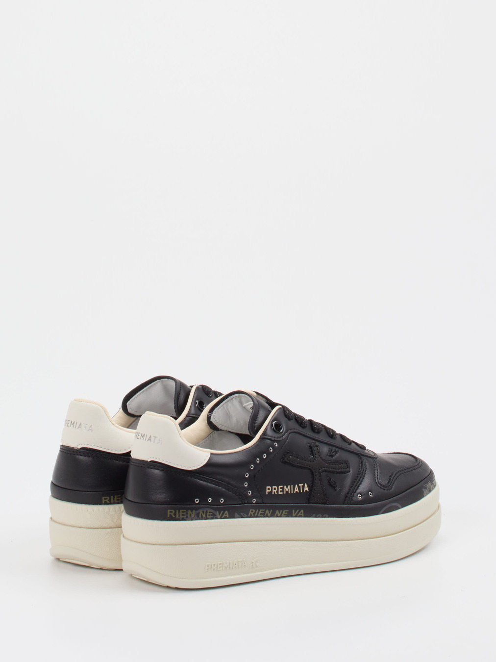 Sneaker schwarz 1663003000403