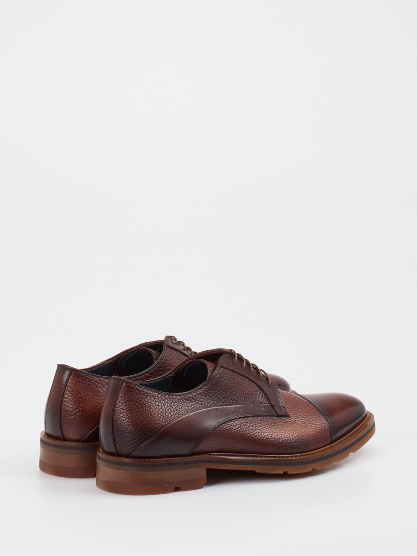 Schnürschuh braun 4610229044403