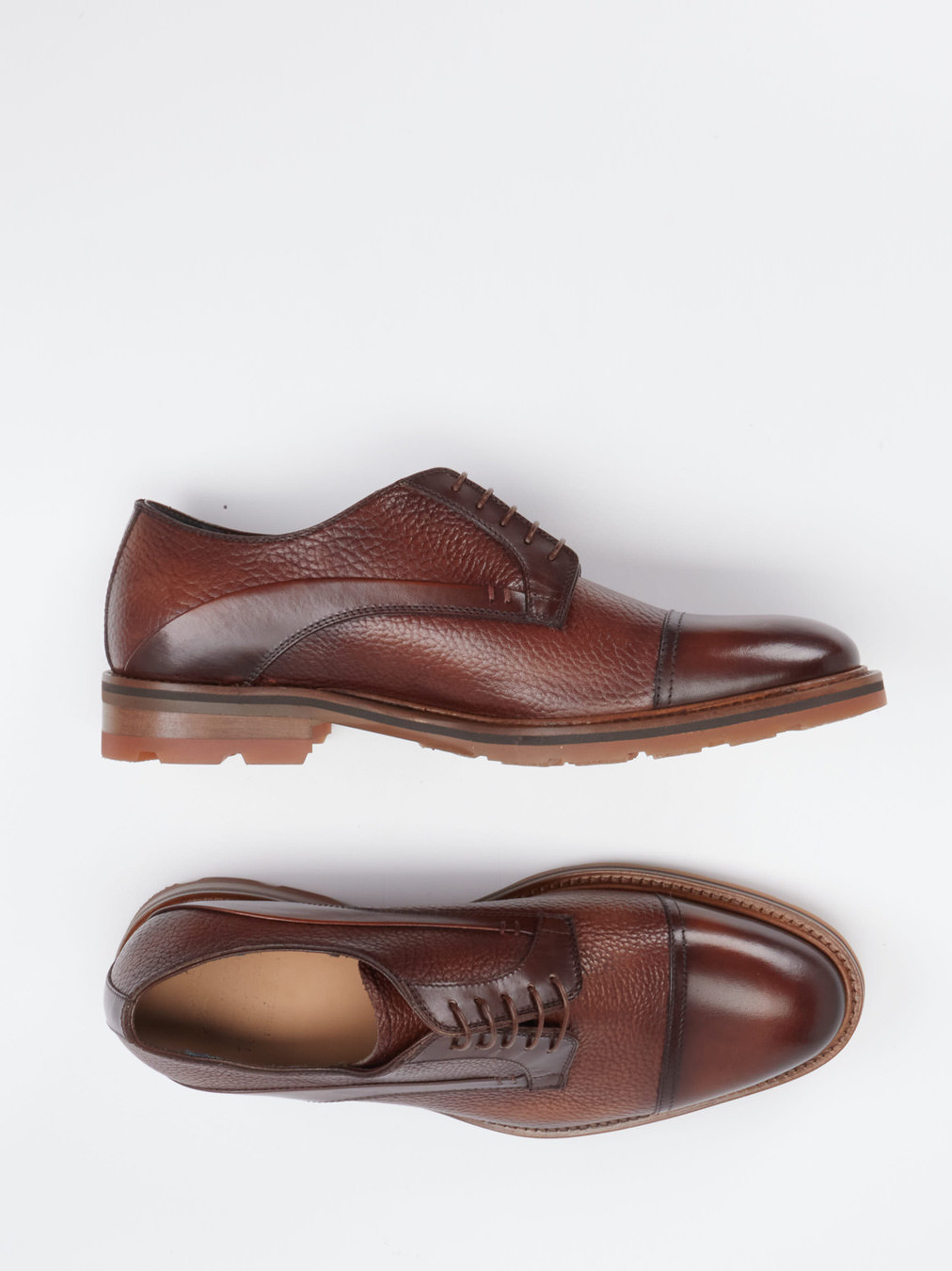 Schnürschuh braun 4610229044404