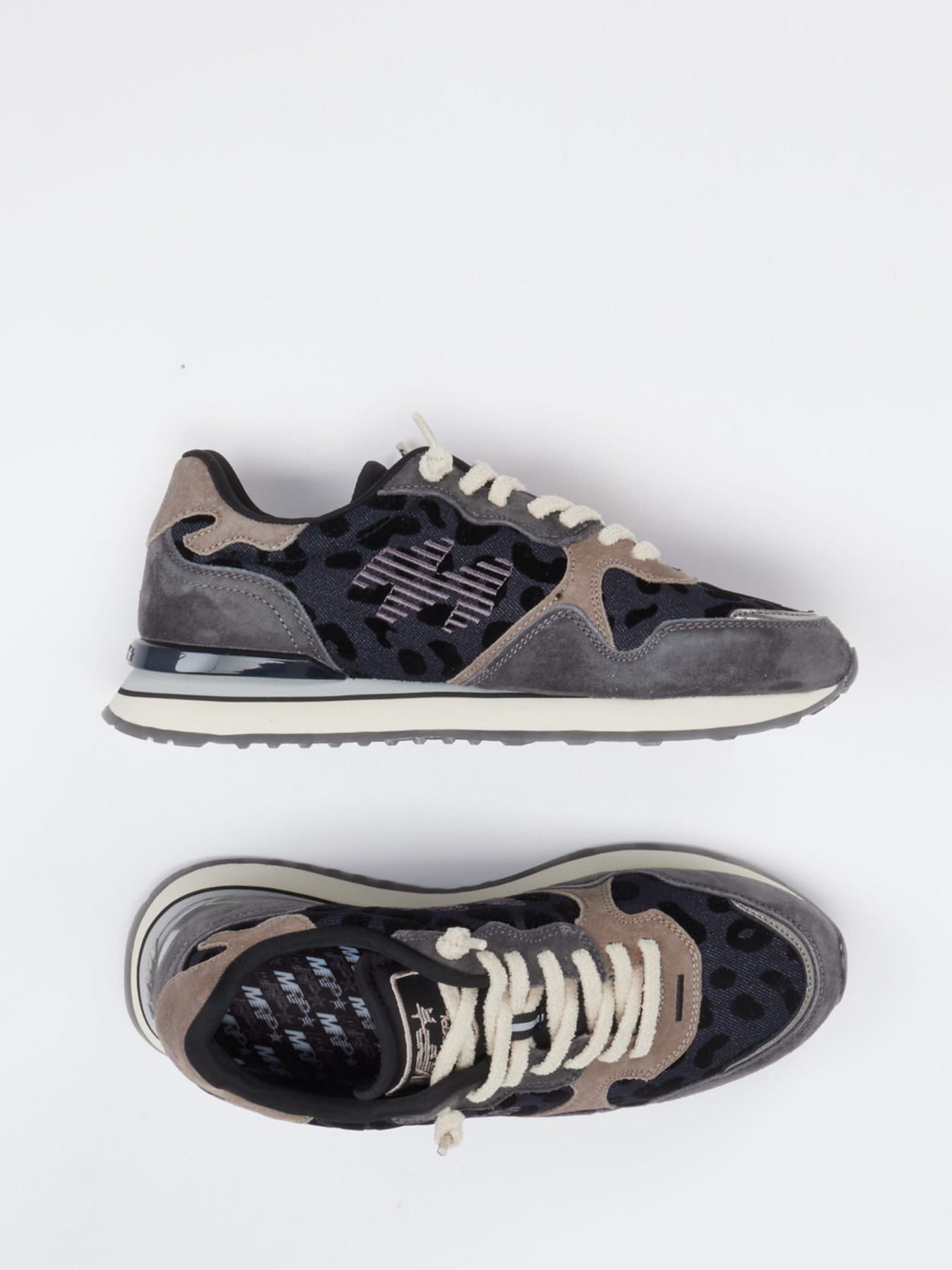 Sneaker grau 1663403000304