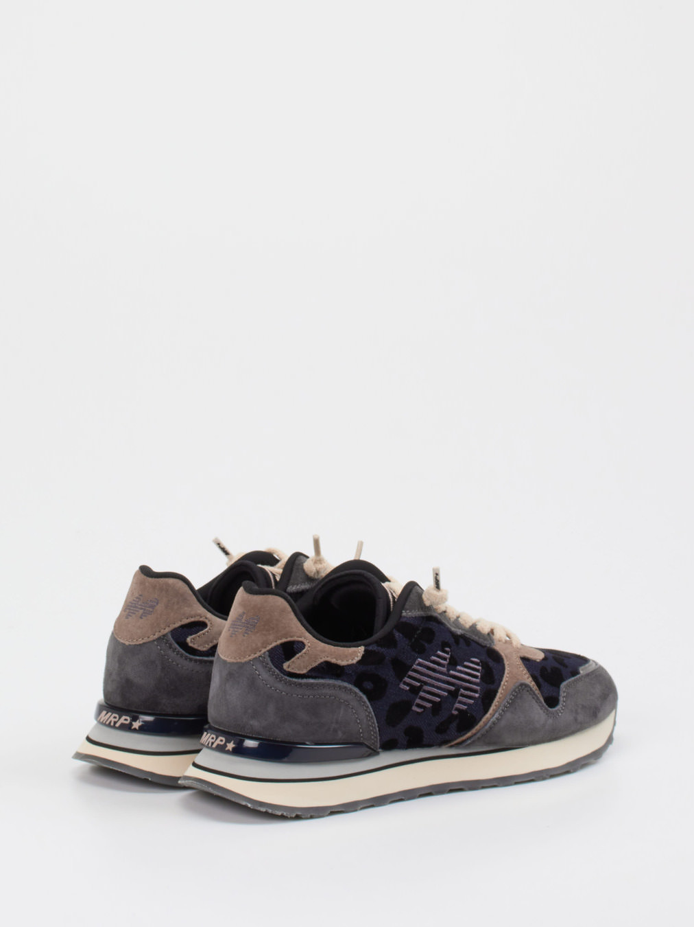 Sneaker grau 1663403000303